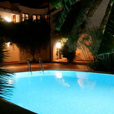 Hotel Villa Mediterranea Lido di Noto Екстер'єр фото