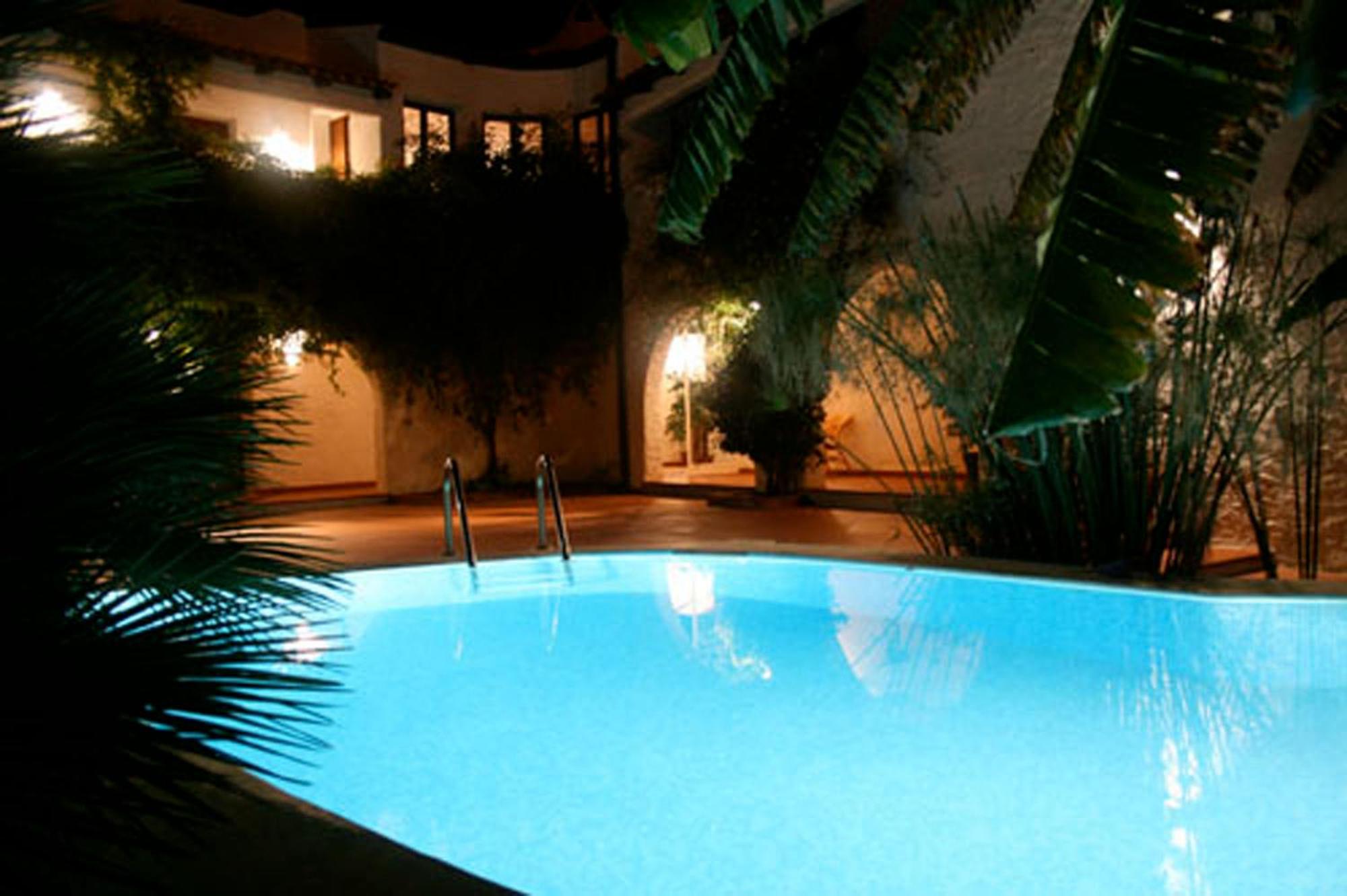 Hotel Villa Mediterranea Lido di Noto Екстер'єр фото