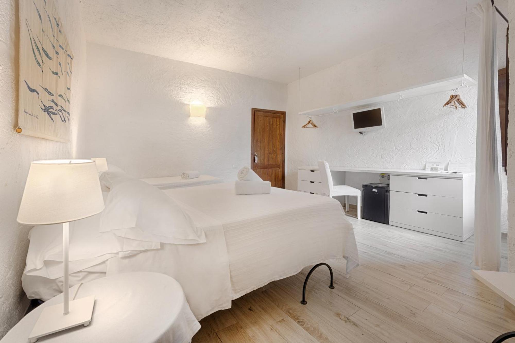 Hotel Villa Mediterranea Lido di Noto Номер фото