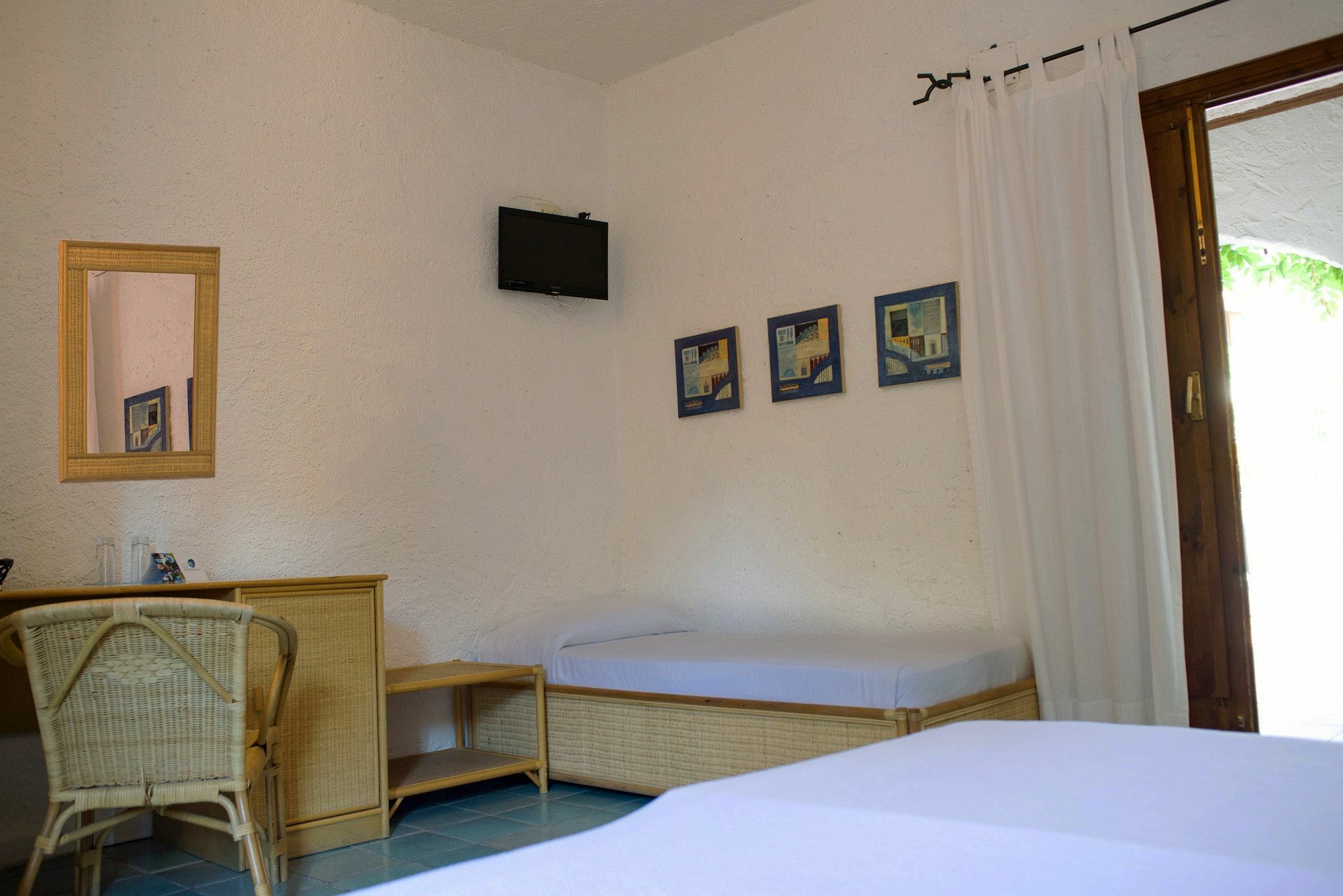 Hotel Villa Mediterranea Lido di Noto Екстер'єр фото
